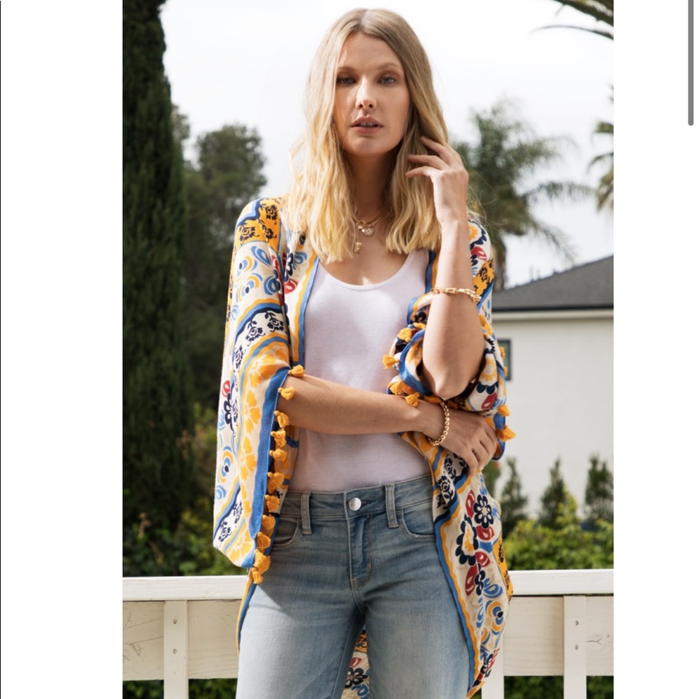 Retro Style Tassel Bohemian Kimono - Picture 3 of 10